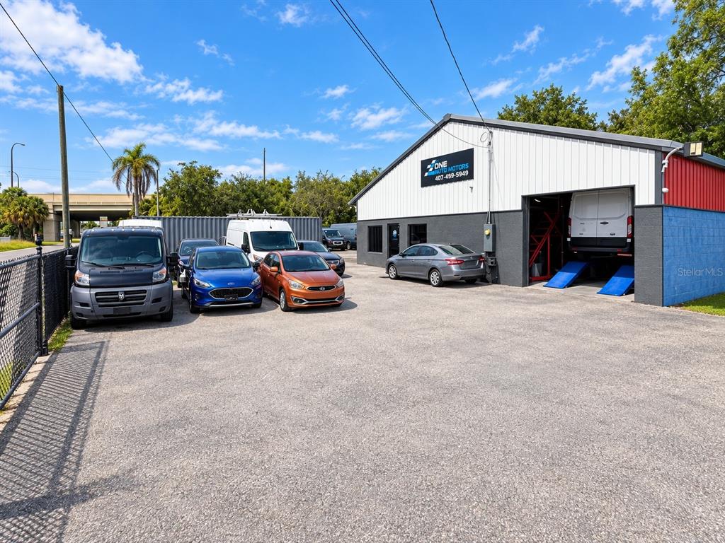 4130 W ROBINSON STREET, ORLANDO, FL — photo 2 of 15