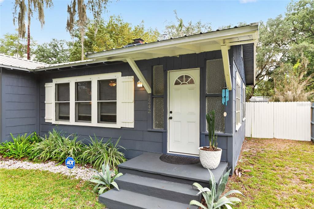 1242 NW 30TH AVENUE, GAINESVILLE, FL — photo 2 of 30