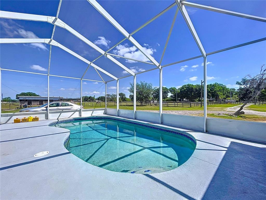3108 TOM MATTHEWS ROAD, LAKELAND, FL — photo 4 of 16