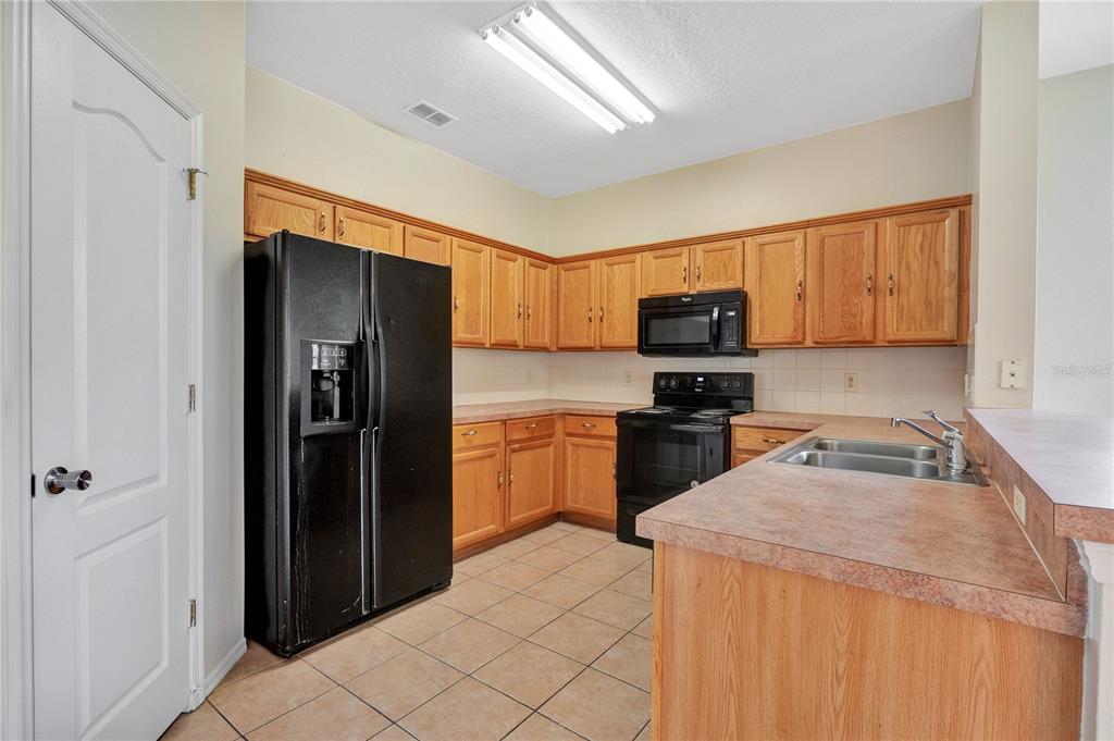 2431 TWISTING SWEETGUM WAY, OCOEE, FL — photo 4 of 17