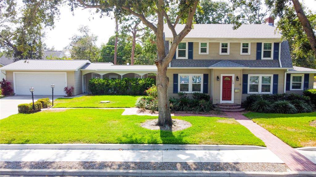 708 32ND STREET W