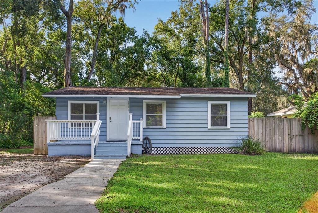 1315 NE 3RD AVENUE, GAINESVILLE, FL — photo 2 of 15