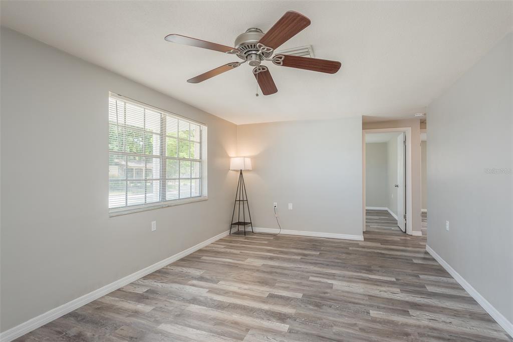 5646 FESTIVO DRIVE, HOLIDAY, FL — photo 5 of 30