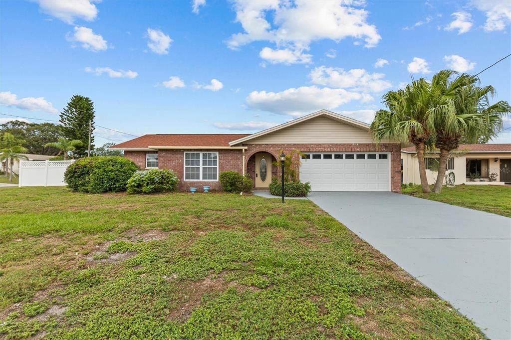 326 CIRCLE DRIVE