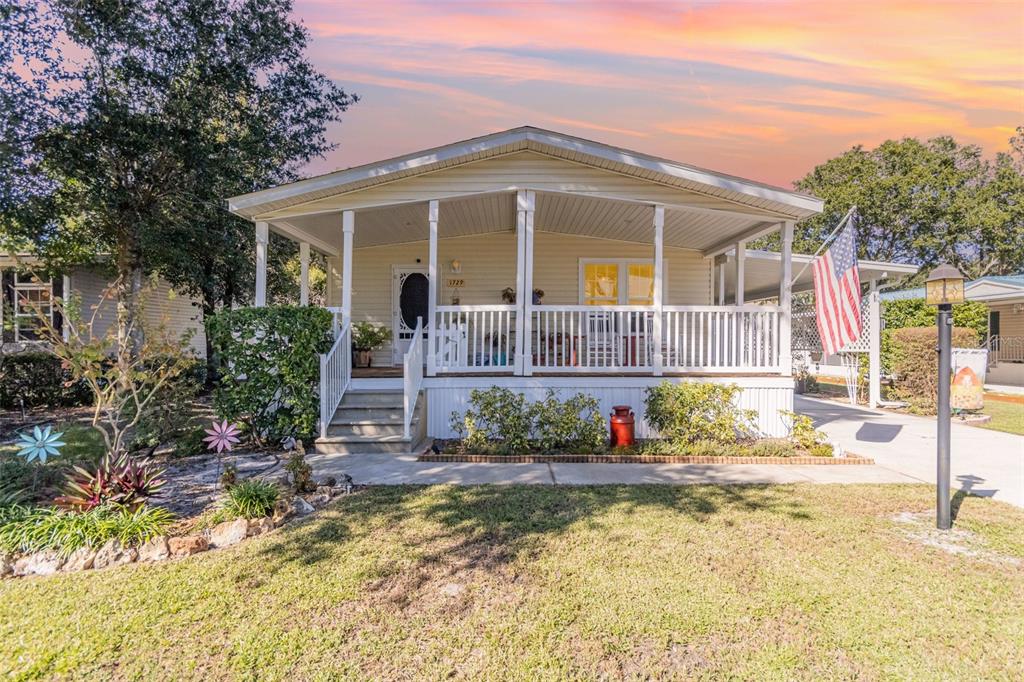 1729 STACEY DRIVE