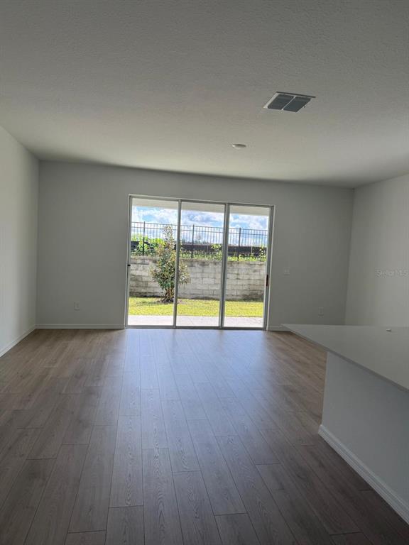 2582 OLYMPIC DR, DAVENPORT, FL — photo 5 of 23