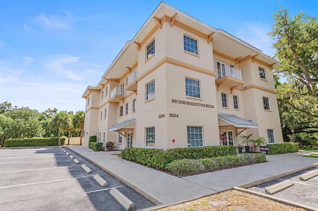 5104 N LOCKWOOD RIDGE ROAD UNIT 106