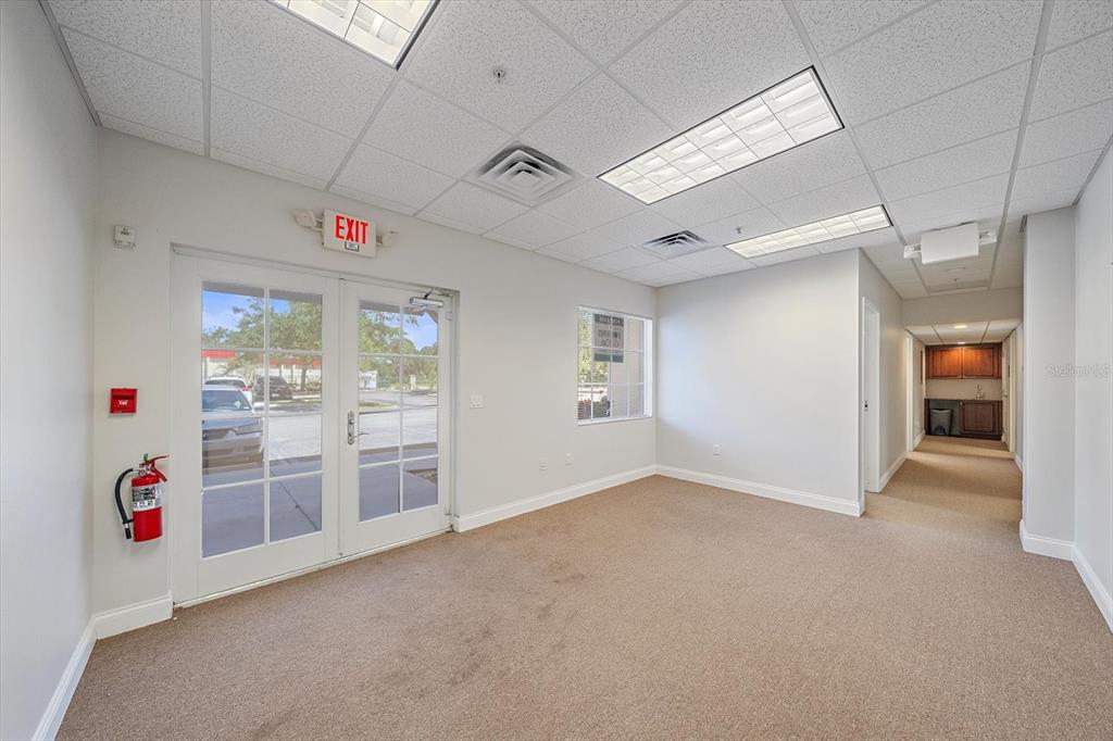 5104 N LOCKWOOD RIDGE ROAD UNIT 106, SARASOTA, FL — photo 4 of 12