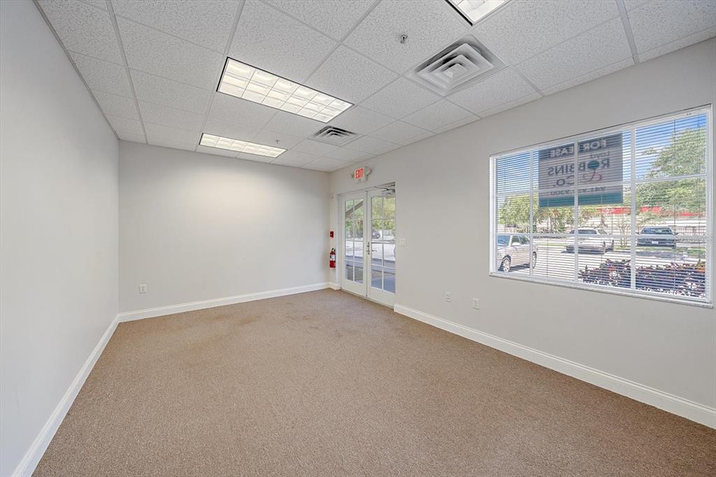 5104 N LOCKWOOD RIDGE ROAD UNIT 106, SARASOTA, FL — photo 5 of 12