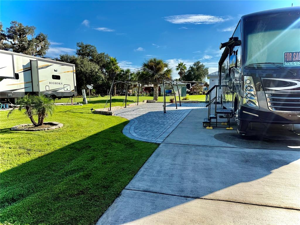 10226 NE 28TH LOOP, SILVER SPRINGS, FL — photo 4 of 30