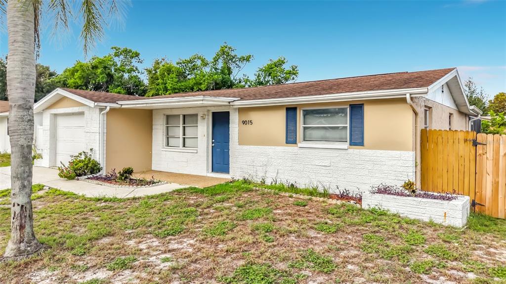 9015 COLLAGE LANE, PORT RICHEY, FL — photo 2 of 42