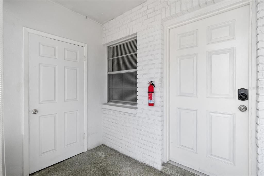 13940 ANONA HEIGHTS DRIVE UNIT 113, LARGO, FL — photo 5 of 28