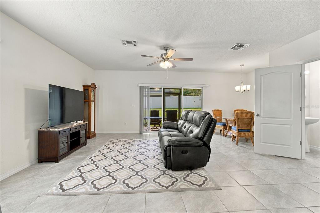 9012 CARLOTTA WAY, KISSIMMEE, FL — photo 5 of 31