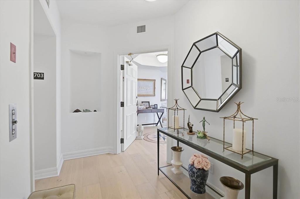 401 N POINT ROAD UNIT 703, OSPREY, FL — photo 5 of 30