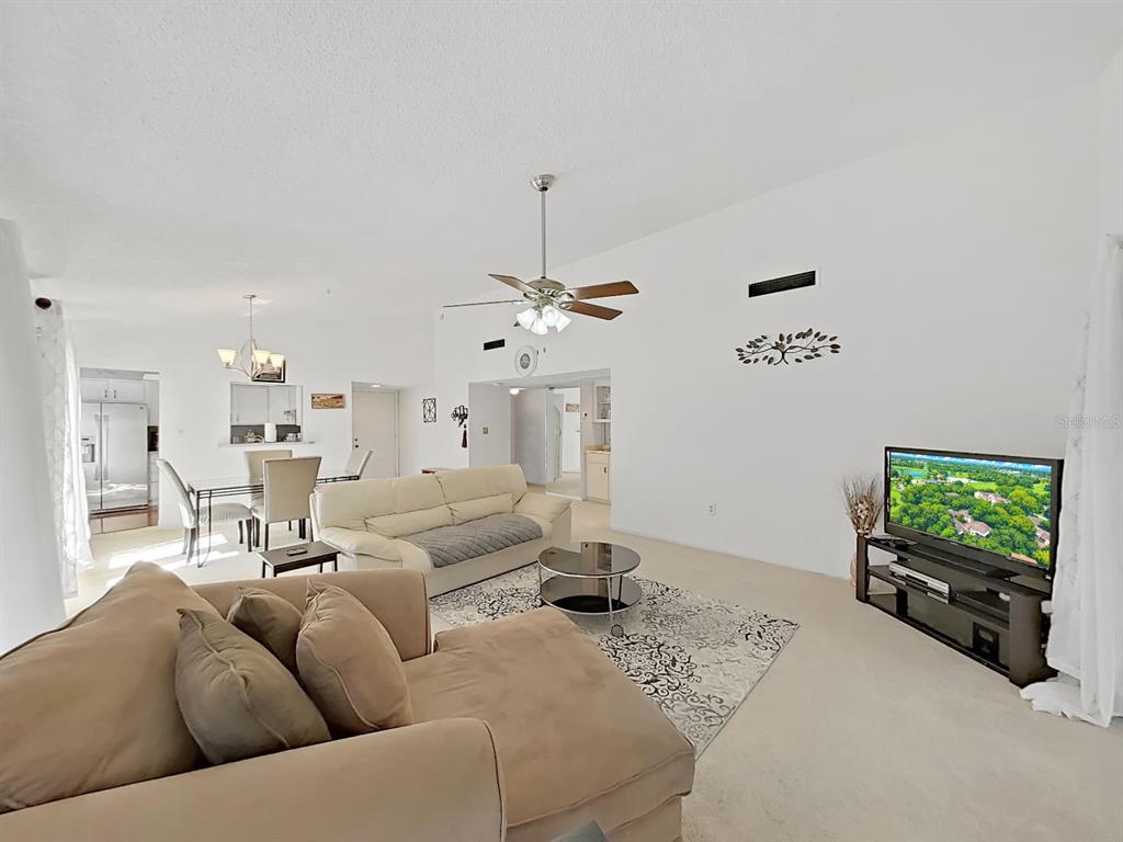 700 STARKEY ROAD UNIT 824, LARGO, FL — photo 5 of 24