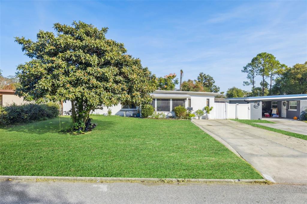 4126 MONTROSE COURT