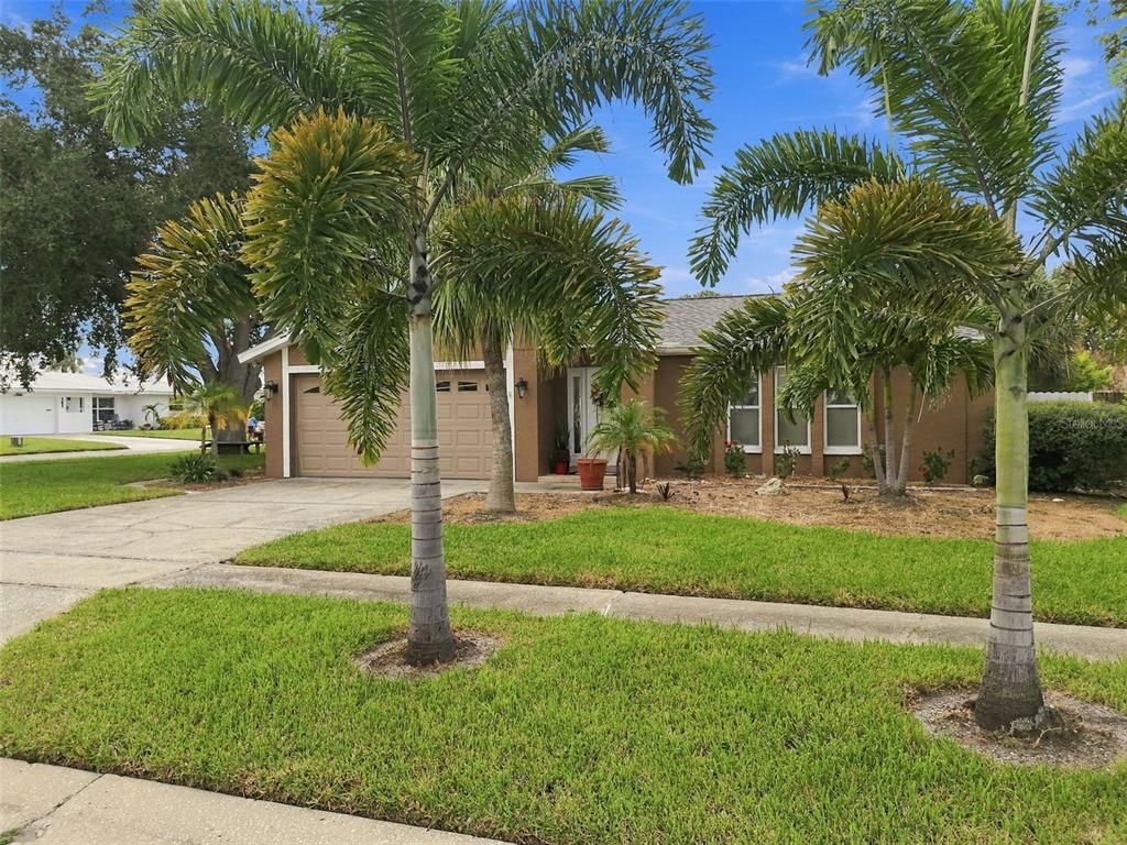 14304 91ST AVENUE, SEMINOLE, FL — photo 2 of 30