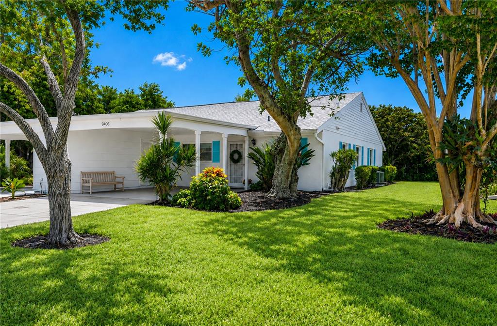 9406 ANDOVER CIRCLE, BRADENTON, FL — photo 2 of 30