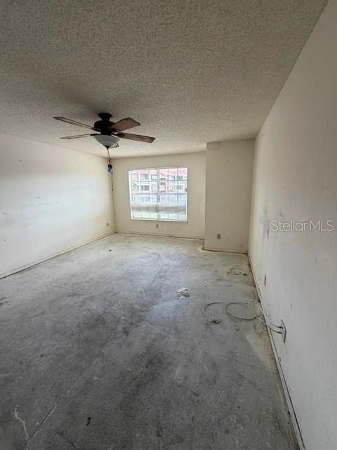 10200 GANDY BOULEVARD N UNIT 923, ST PETERSBURG, FL — photo 2 of 23
