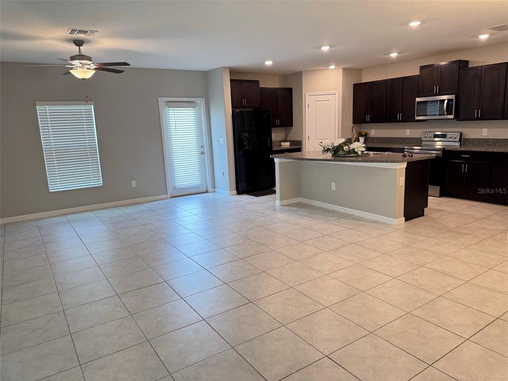 10220 HAPPY HEART AVENUE, RIVERVIEW, FL — photo 3 of 30