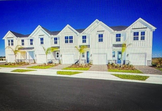 1223 PINEYWOOD FIELD DRIVE