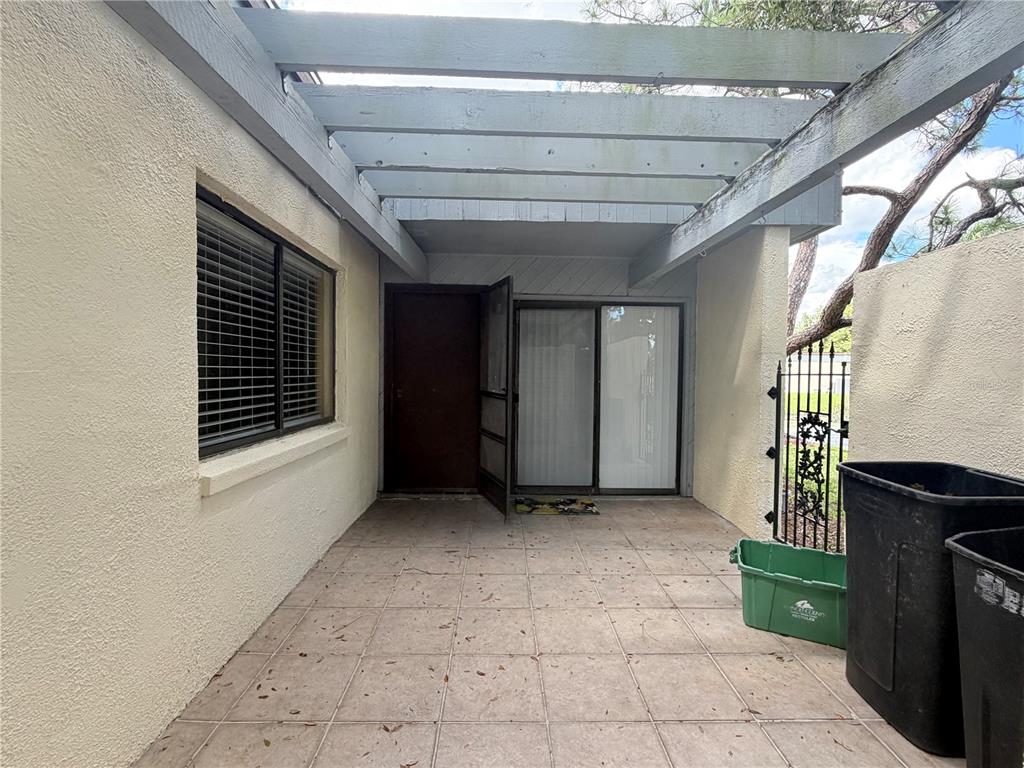 2275 ISLAND RUN, WINTER PARK, FL — photo 2 of 29