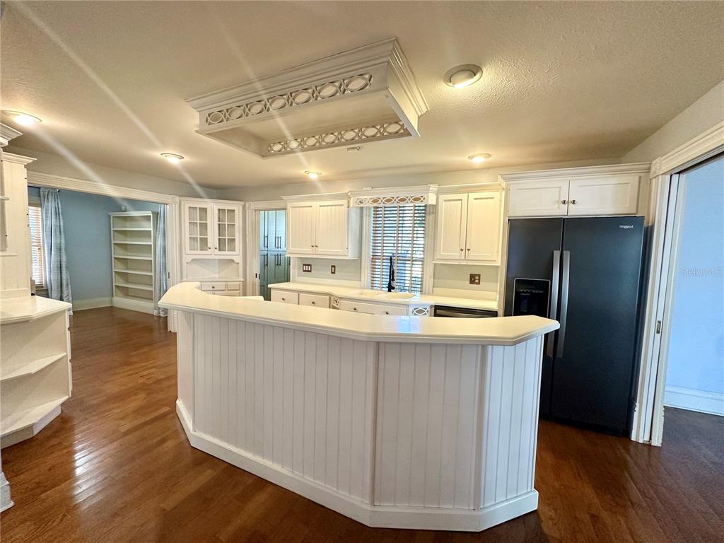 303 E LIVINGSTON STREET, ORLANDO, FL — photo 5 of 32