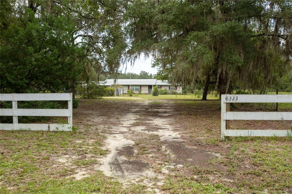6323 PAYNE ROAD, KEYSTONE HEIGHTS, FL — photo 2 of 30