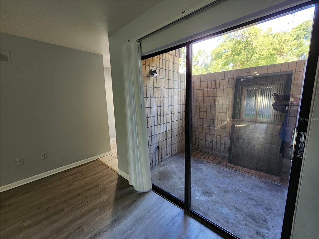 702 SW 70 TERRACE UNIT A, GAINESVILLE, FL — photo 3 of 25
