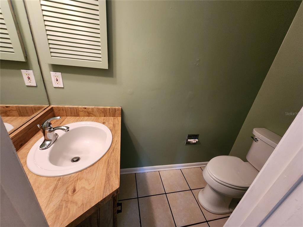 702 SW 70 TERRACE UNIT A, GAINESVILLE, FL — photo 4 of 25