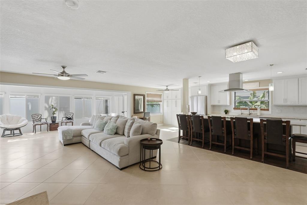 5860 BAYSHORE DRIVE, SEMINOLE, FL — photo 5 of 26