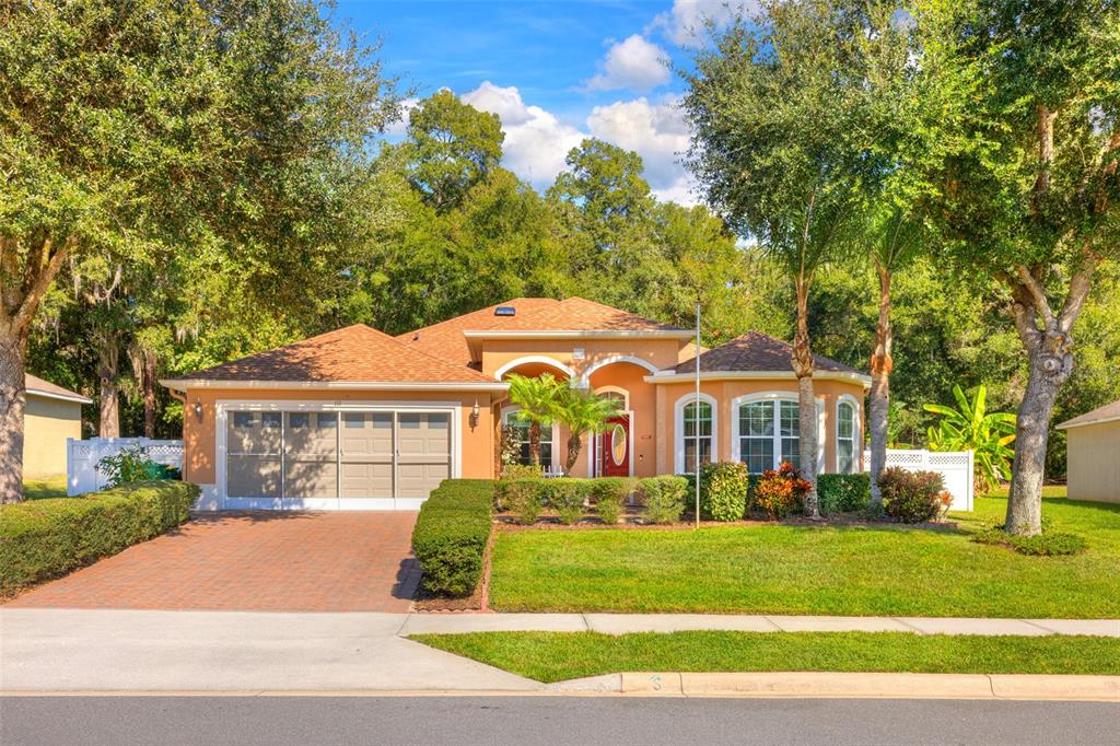 111 CINNAMON OAK DRIVE