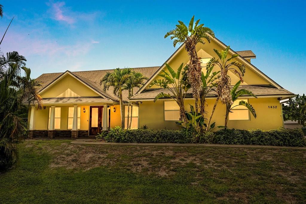 1452 STONE TRAIL