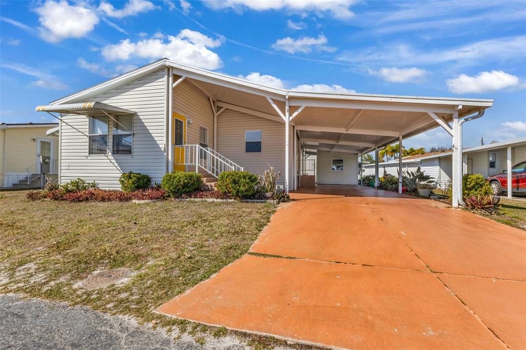 1000 KINGS HIGHWAY UNIT 18, PORT CHARLOTTE, FL — photo 2 of 30