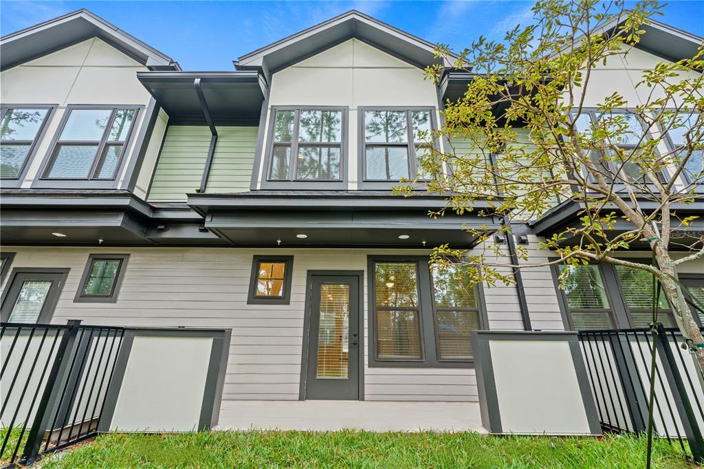 2285 CROWN VILLAGE ROAD UNIT TH1