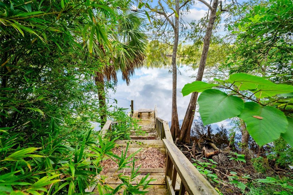 27753 SE HIGHWAY 19, OLD TOWN, FL — photo 2 of 30
