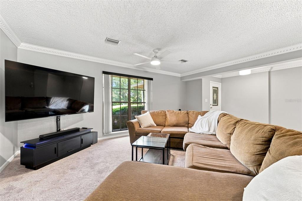 550 PALMDALE DRIVE, OLDSMAR, FL — photo 5 of 30