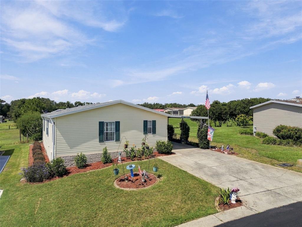 37340 NEUKOM AVENUE, ZEPHYRHILLS, FL — photo 4 of 94