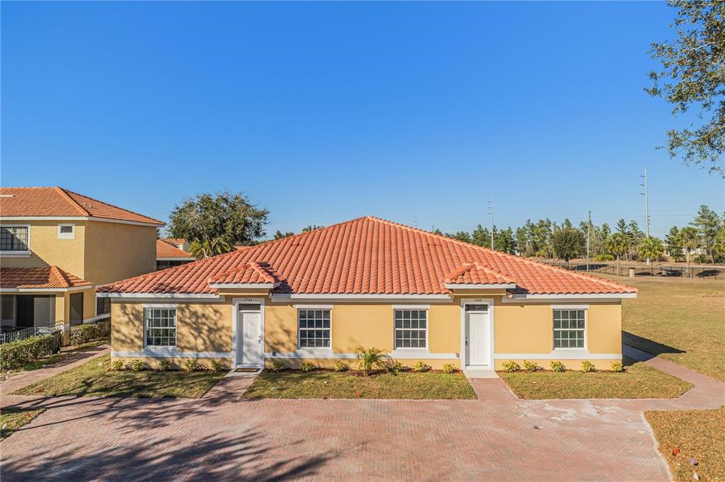 1805 CORIANDER DRIVE UNIT 1805