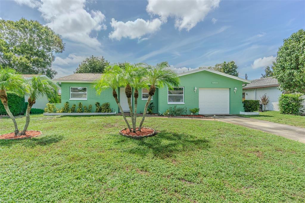 6924 300TH AVENUE N, CLEARWATER, FL — photo 2 of 30