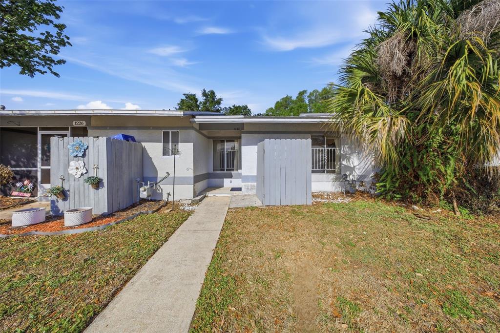 1222 WESTSIDE DRIVE