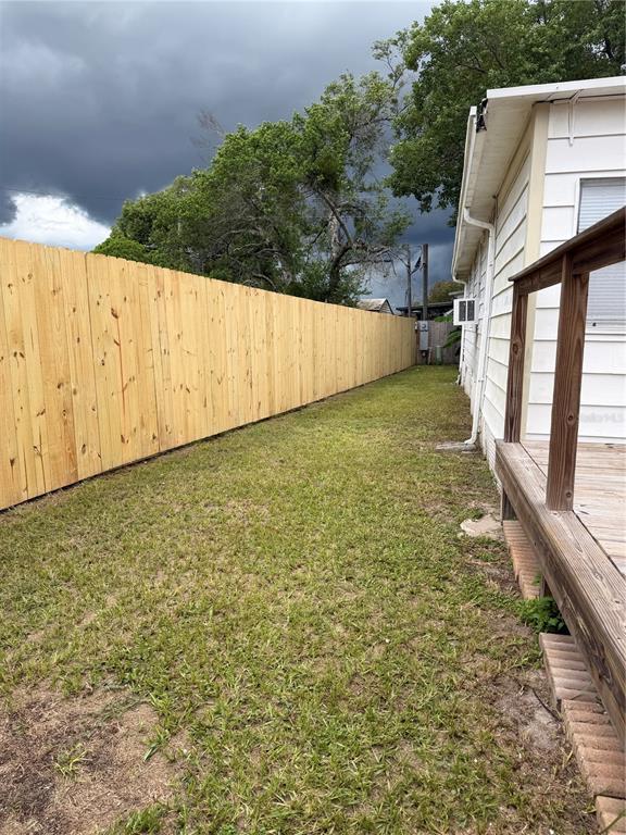 6237 NEW YORK STREET, ZEPHYRHILLS, FL — photo 5 of 28