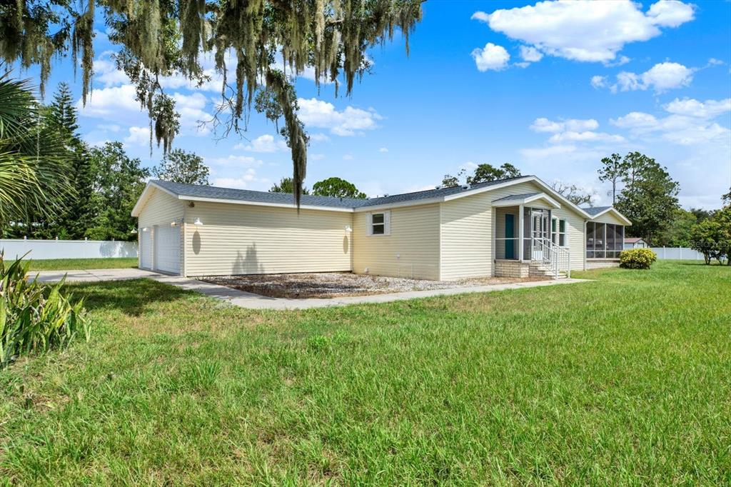 17403 ESTES ROAD, LUTZ, FL — photo 2 of 28