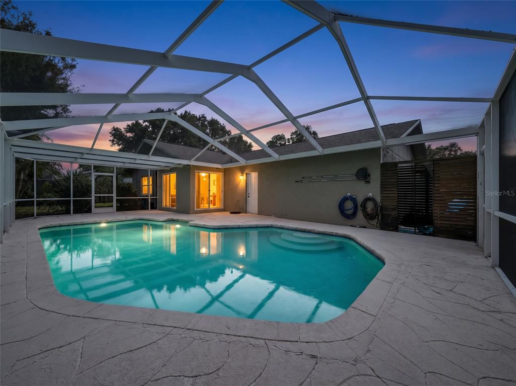 1852 SOURWOOD BOULEVARD, DUNEDIN, FL — photo 2 of 41
