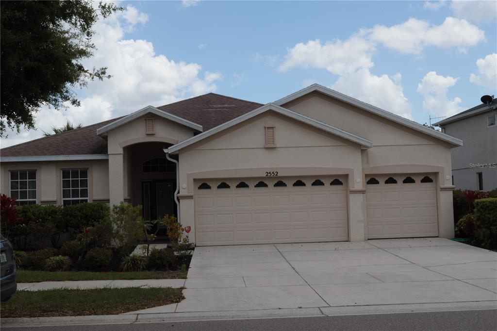 2552 HOBBLEBRUSH DRIVE