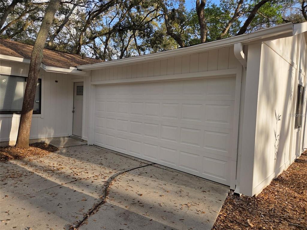 2067 RED CEDAR LANE, CLEARWATER, FL — photo 3 of 27