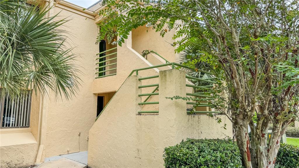 4370 S LAKE ORLANDO PARKWAY UNIT 2-8, ORLANDO, FL — photo 3 of 17