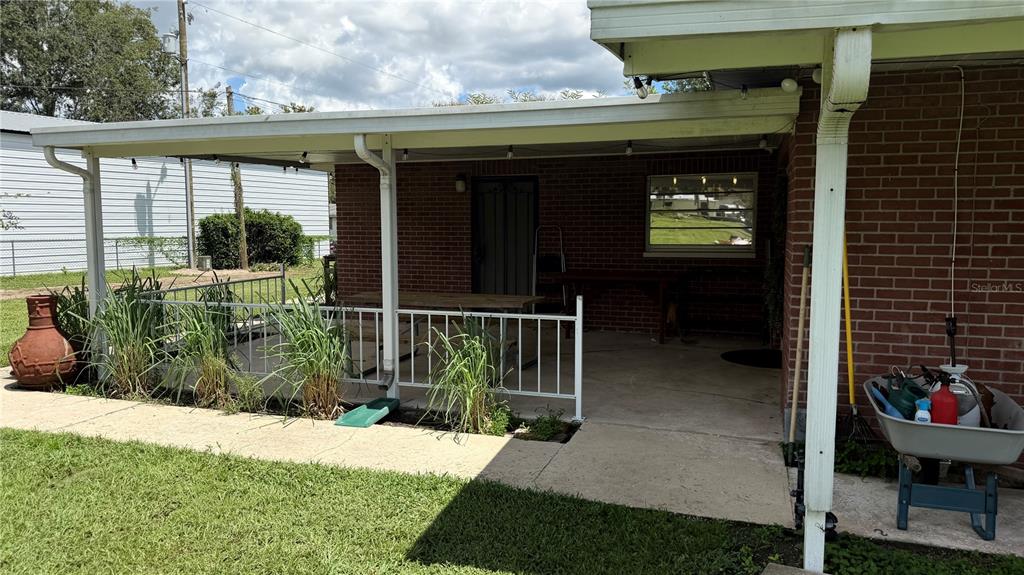 3933 ALLEN ROAD, ZEPHYRHILLS, FL — photo 4 of 30