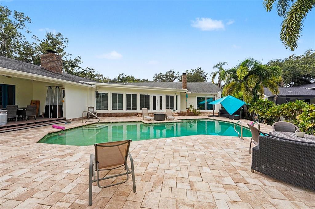921 COLLEGE HILL DRIVE, CLEARWATER, FL — photo 5 of 30