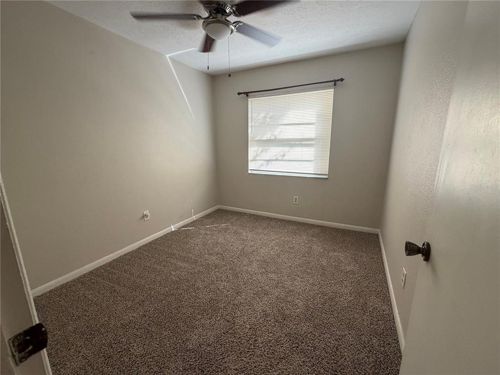511 COCOPLUM DR, SEFFNER, FL — photo 5 of 10